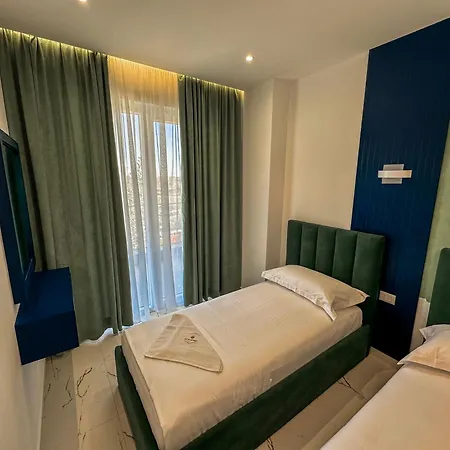 Апартаменты Ekam Sun Голем