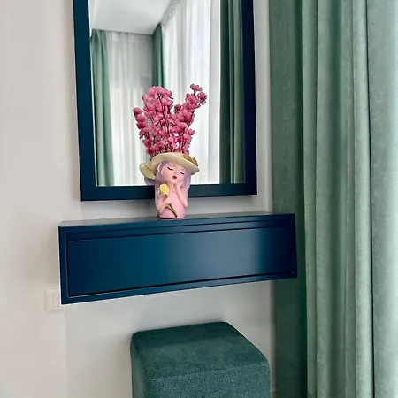 Ekam Sun Apartament *