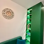 Ekam Sun * Golem (Tirana)