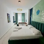 Apartment Ekam Sun